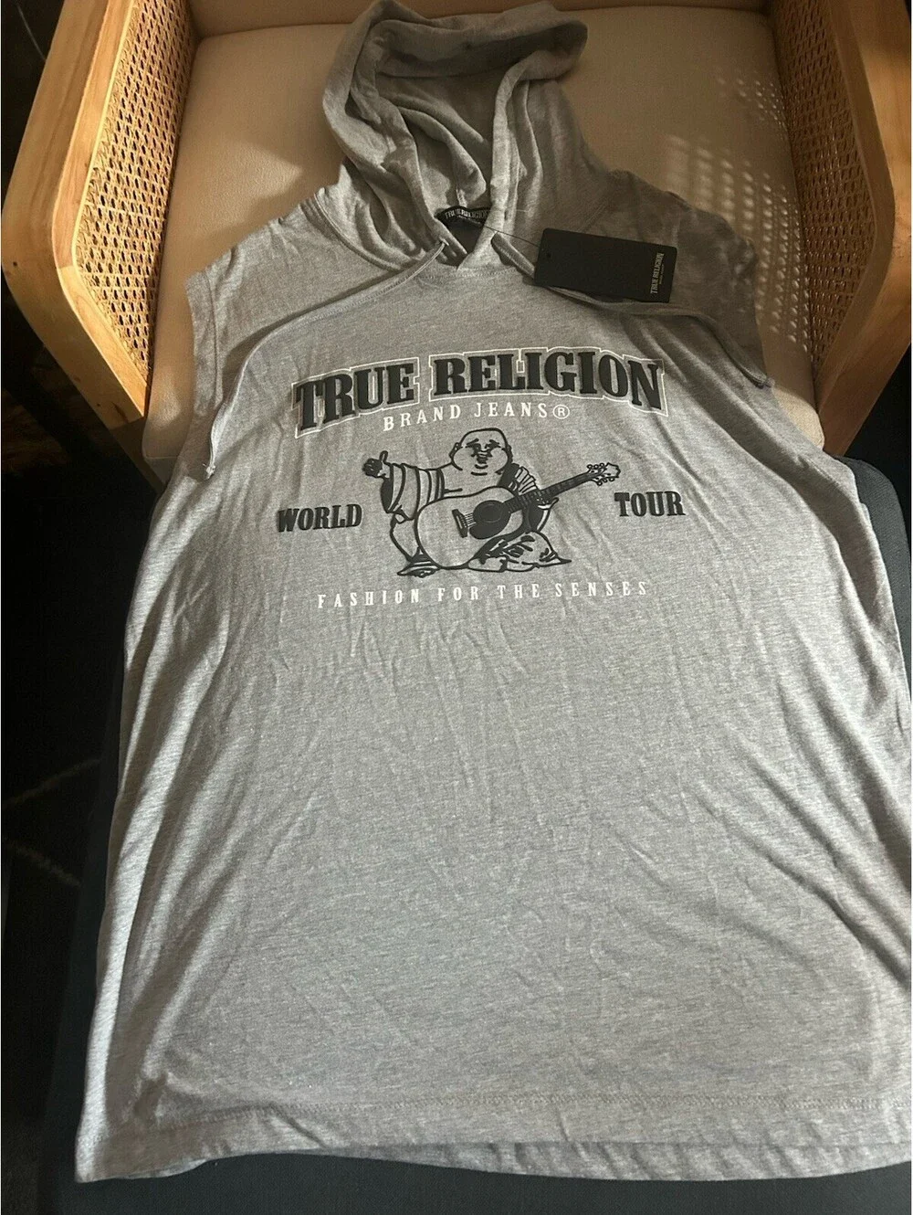 TRUE RELIGION HOODED TANK T-SHIRT. SLEEVELESS. GRAY. SIZE S